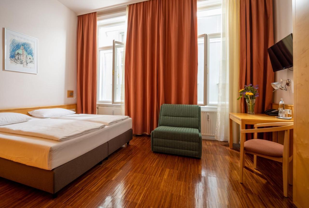Hotel Post Viena