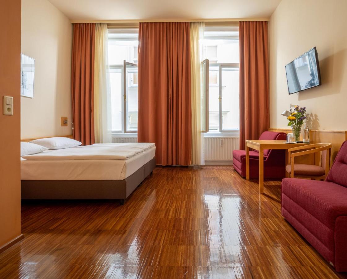 Post Hotel Viena